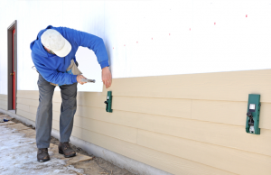 The Best Time to Get a Siding Installation Quote img